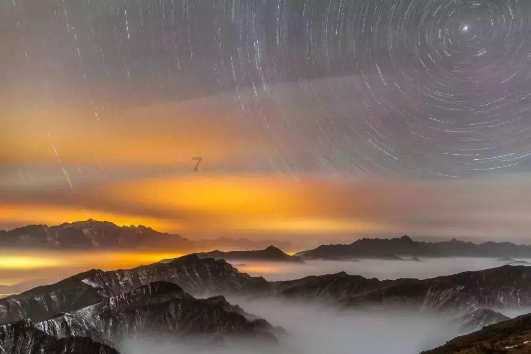 逃出上锁的现代房间2